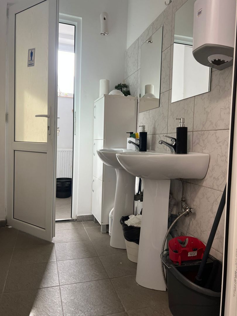 SPATIU BARTOLOMEU SHOWOORM - Poză 12