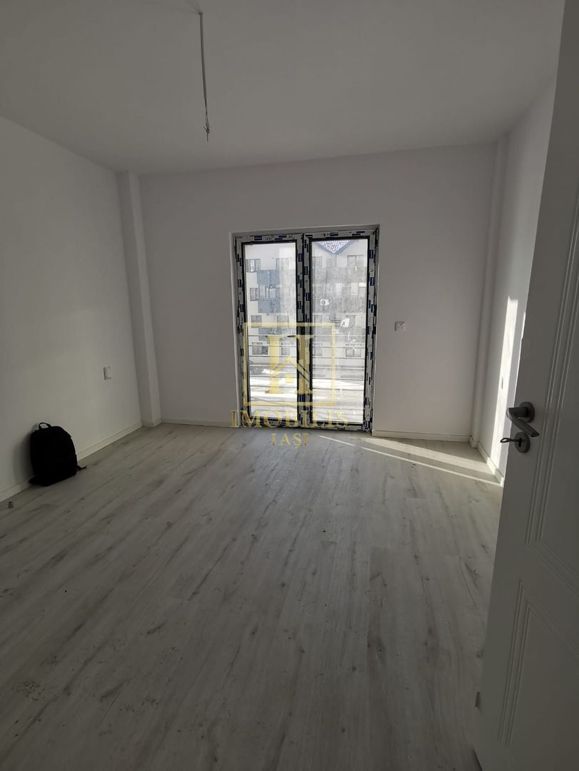 Apartament INTABUALT 3 camere SD 65 mp Bucium Visan 105000 euro - Poză 3