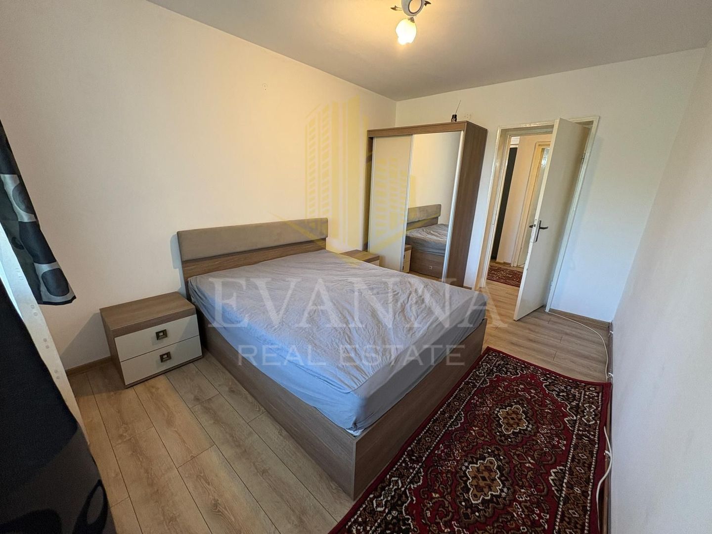Apartament  de  ÎNCHIRIAT | Bd. Independenței | etaj intermediar - Poză 3