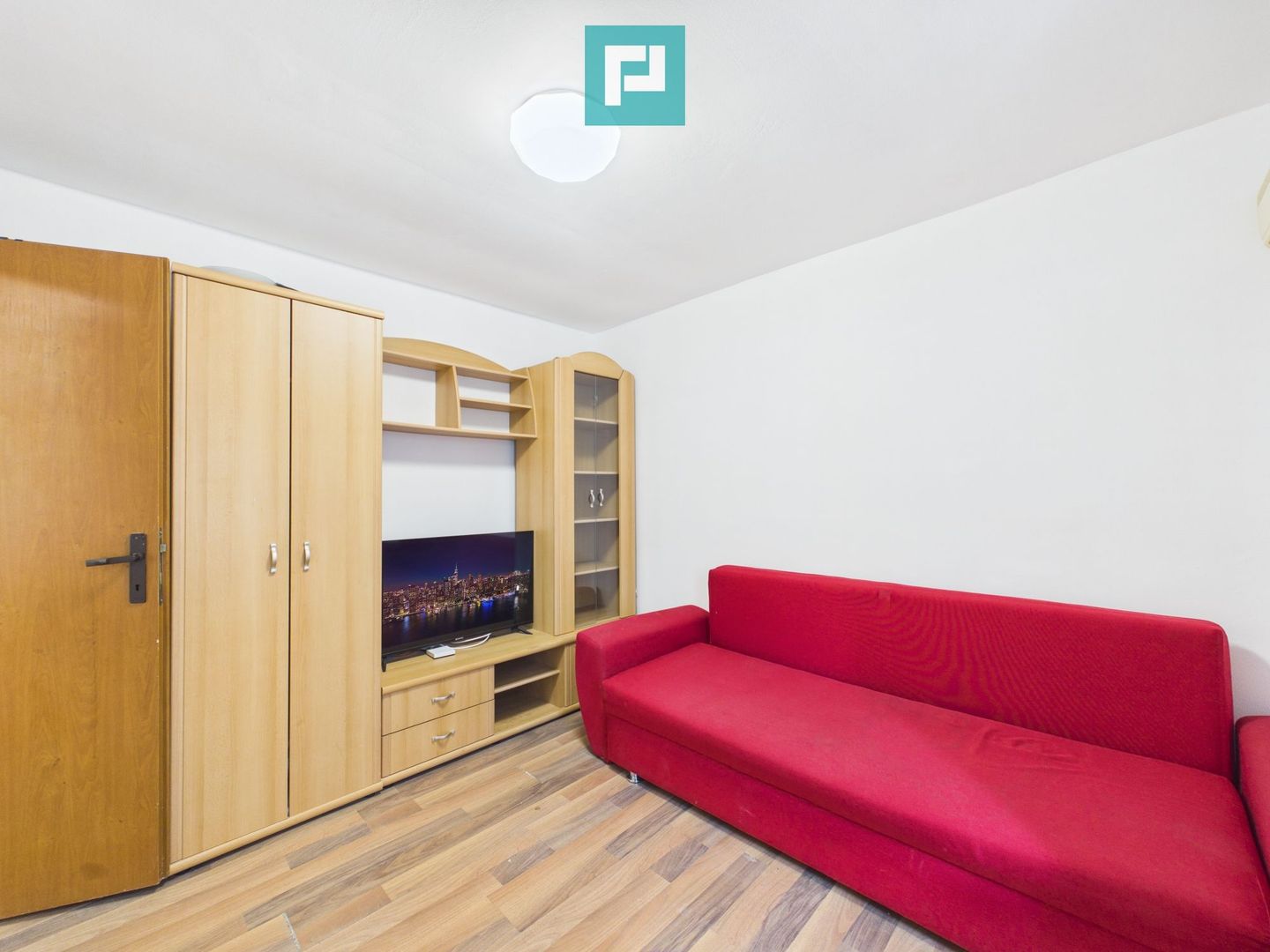 Apartament cu 1 camera pe Strada Hunedoarei - Poză 6