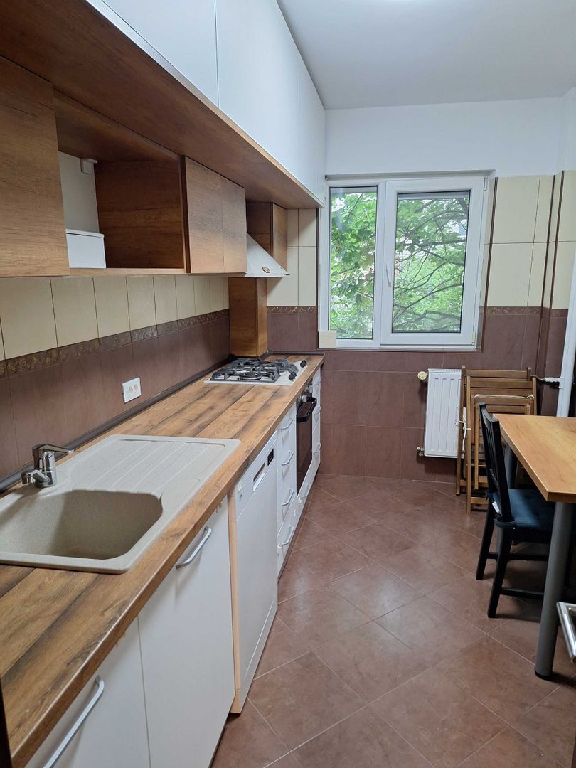 APARTAMENT BANU MANTA | PARCARE - Poză 3