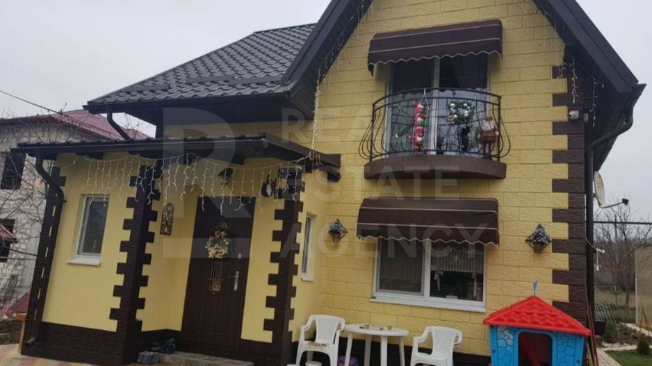 Vânzare, casă, 120 mp + 6 ari, str-la Teatrului 5, Trușeni. - Poză 2