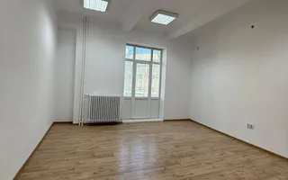 Spațiu de birouri de închiriat – zona Universitate - Poză 20