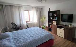 4 spatii comerciale + Vila /chiriasi /depozitare, teren 1401 mp, acces DN1 - Poză 14