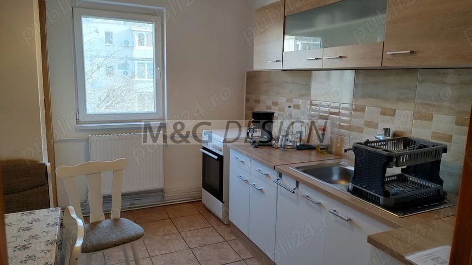 4 cam decomandat etaj 3din4 Girocului centrala proprie negociabil - Poză 3