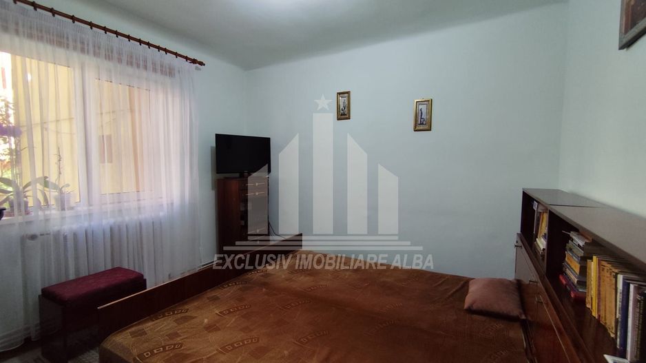 Apartament cu 4 camere decomandate, Cetate - Poză 7