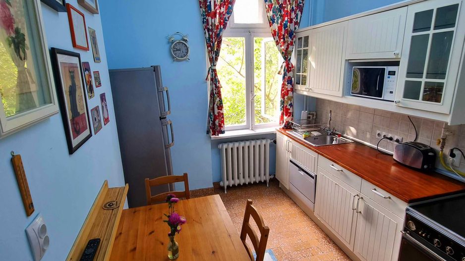 APARTAMENT 2 CAMERE | ZONĂ ULTRACENTRALĂ | PARCARE CURTE PRIVATĂ | - Poză 3