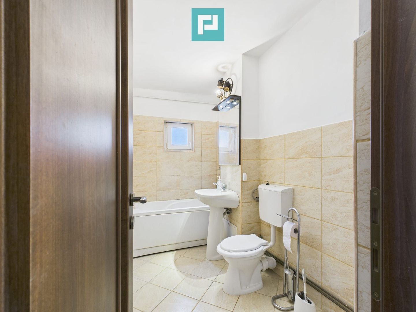 Apartament 3 camere decomandat spațios – Micalaca - Poză 14