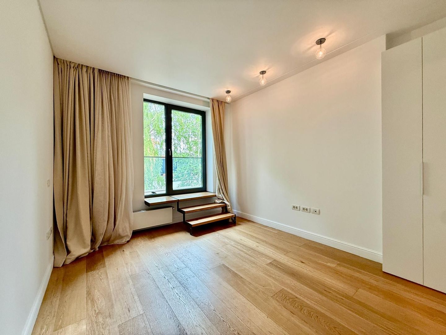 Refined Luxury Residence | Exclusive Villa with Private Spa - Poză 27