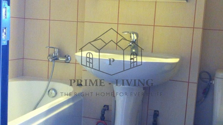 APARTAMENT CU 4 DORMITOARE LA VANZARE ZONA BASARABIA - Poză 5