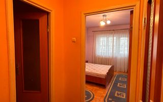 Apartament 3 camere decomandat de inchiriat pe Calea Severinului Craiova - Poză 8