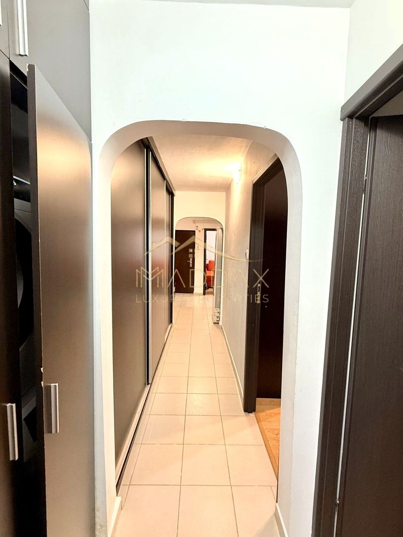 Apartament de vanzare 3 camere // McDonald's Dristor //lângă metrou//centrala - Poză 5