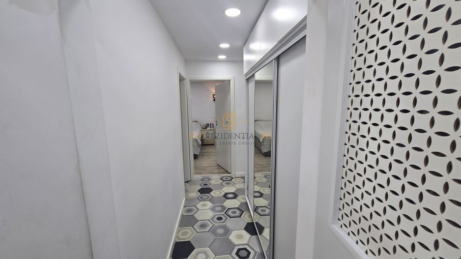 Apartament cu 4 camere de vanzare, Bd. C-tin Brancoveanu, Sector 4 - Poză 2