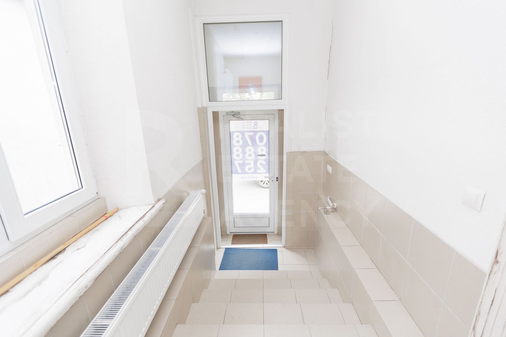 Chirie, spațiu comercial 59,2 mp, str. București, Centru - Poză 10