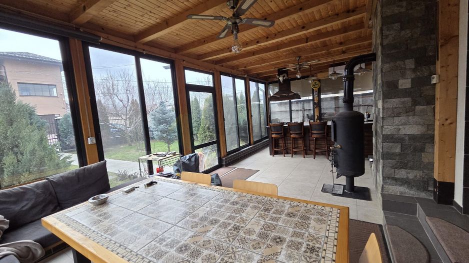 Casă unicat, stil american, 4 camere, garaj, teren 450 mp – Tunari - Poză 7