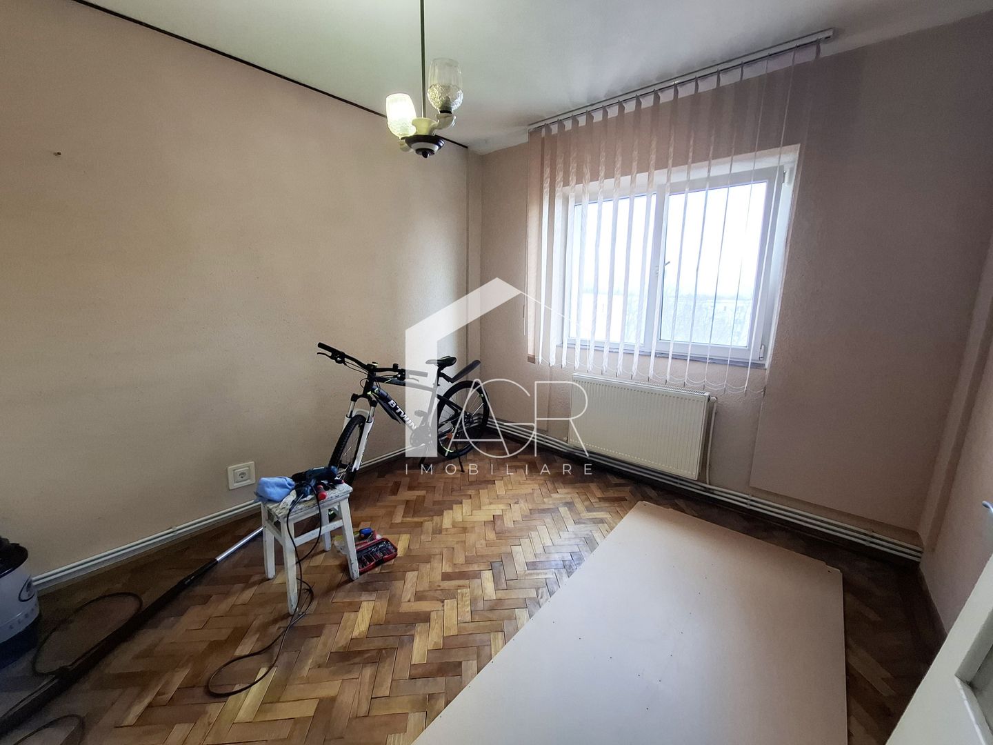 Apartament cu 4 camere, zona Nord - Poză 6