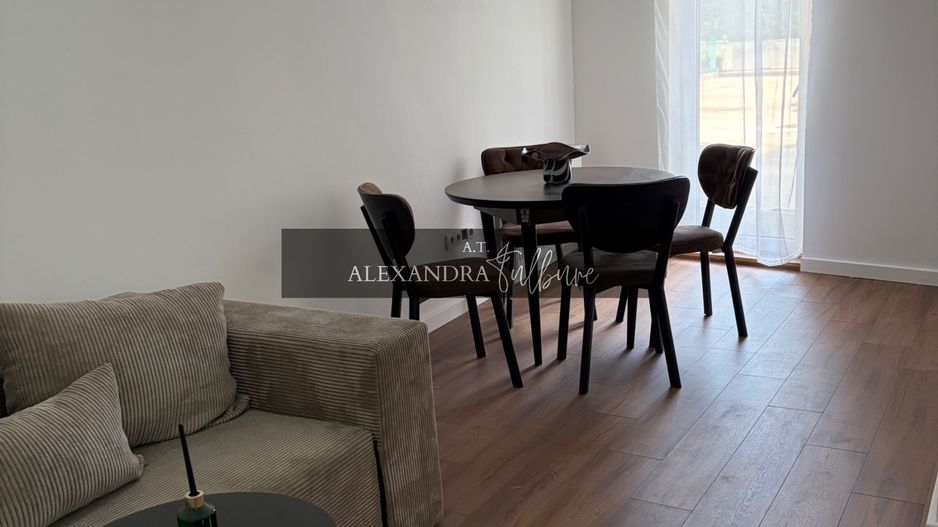 Apartament la cheie | 2 camere | parcare | Lombului - Poză 1