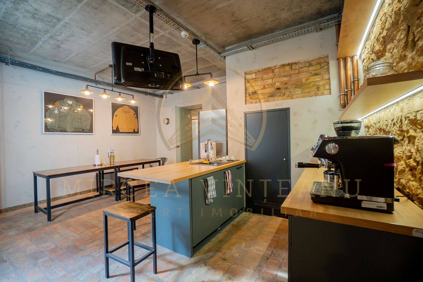 Vilă istorică de vânzare în Peninsula Constanța - Poză 35