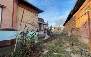 CASA ULTRACENTRALA SALONTA - Poză 2