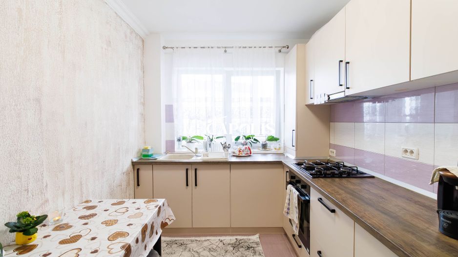 Apartament 2 Camere-Decomandat- Sanpetru Mobilat - Poză 11