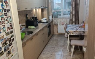 Apartament de vânzare - Poză 4