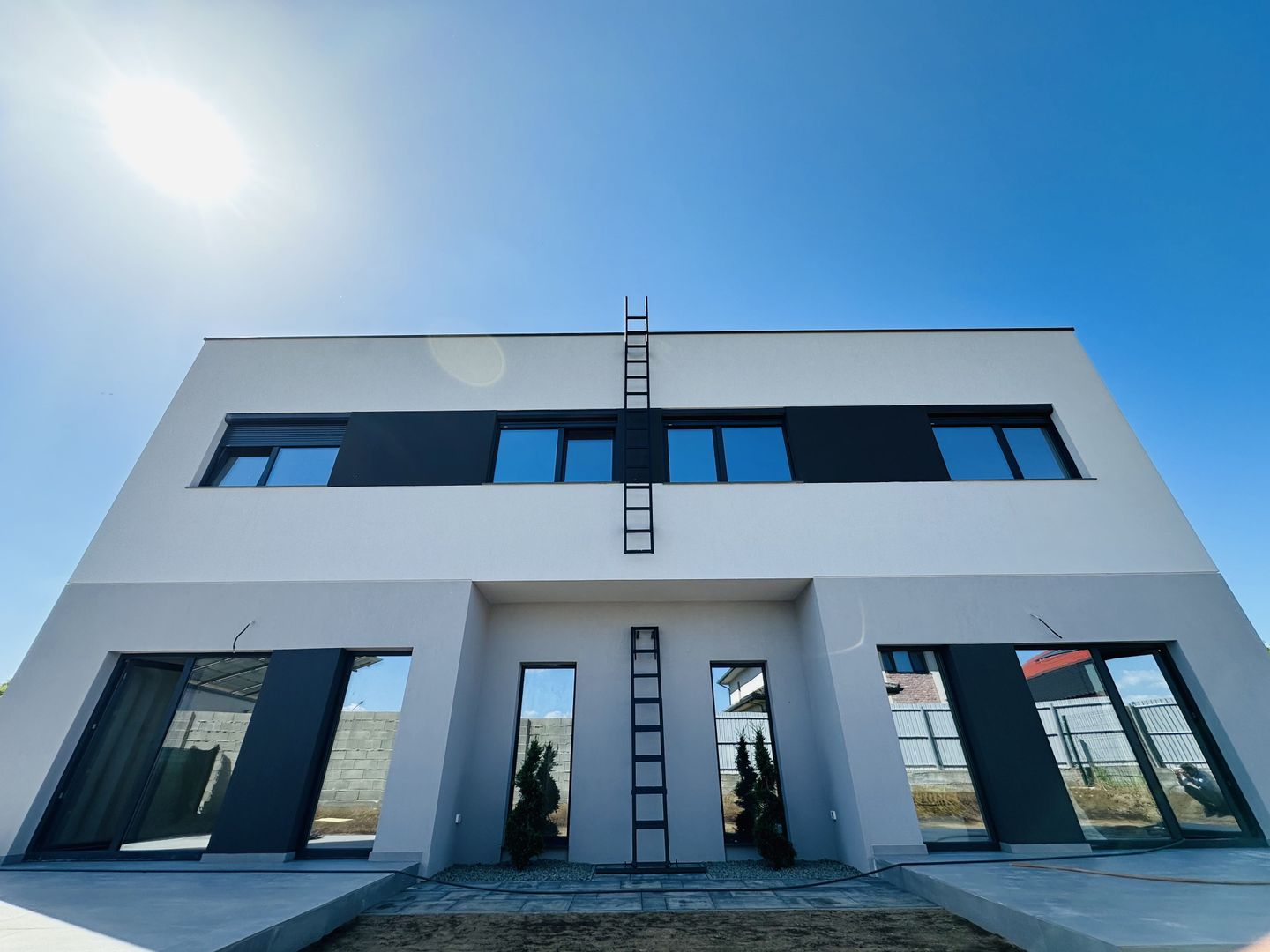 Design Ultramodern | Pompa de caldura | 131 mp, 4 bai | Langa Padure - Poză 7