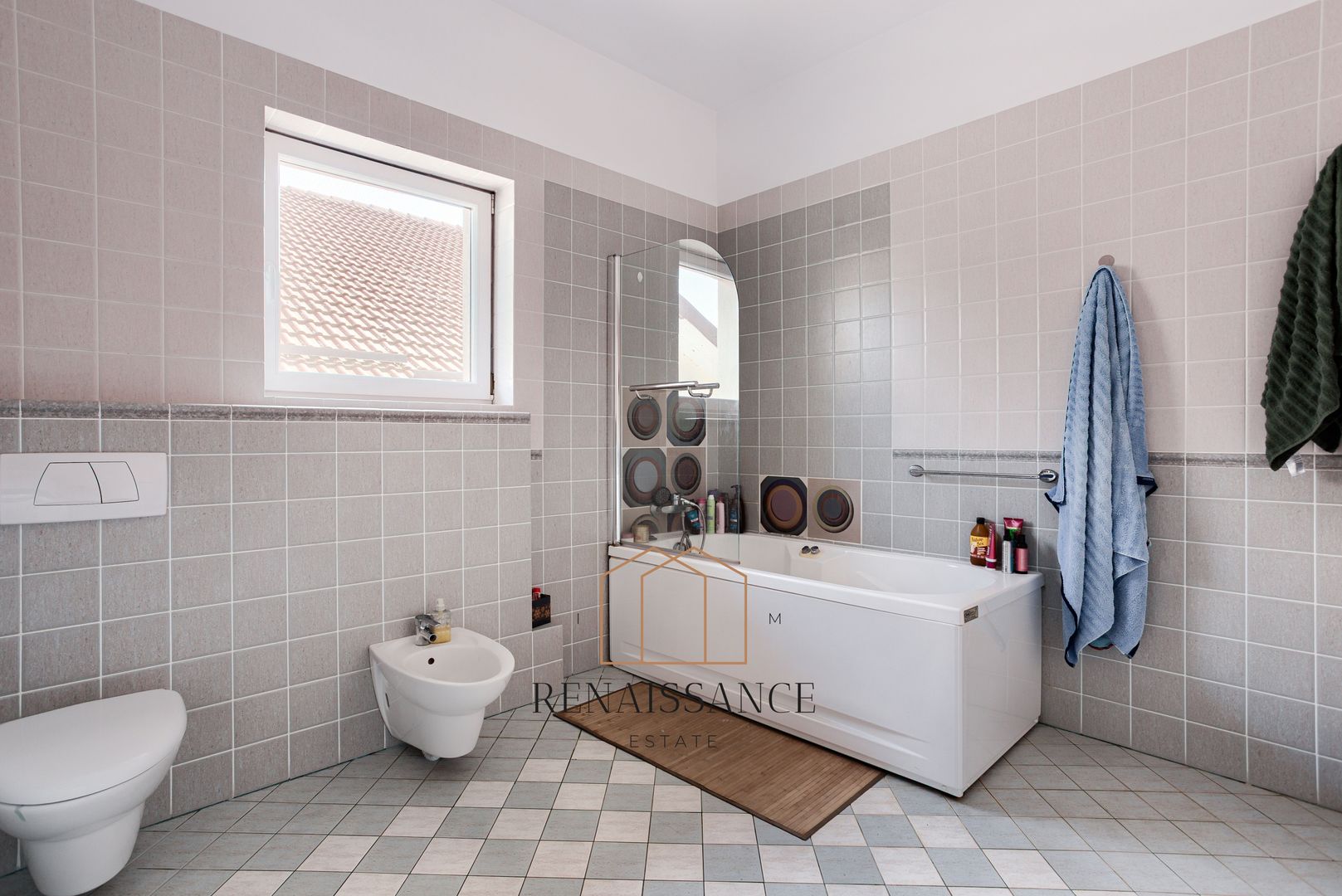 Timisoara - Girocului Vila 12 Camere 4 Bai | 497mp Utili 1373mp Teren - Poză 10