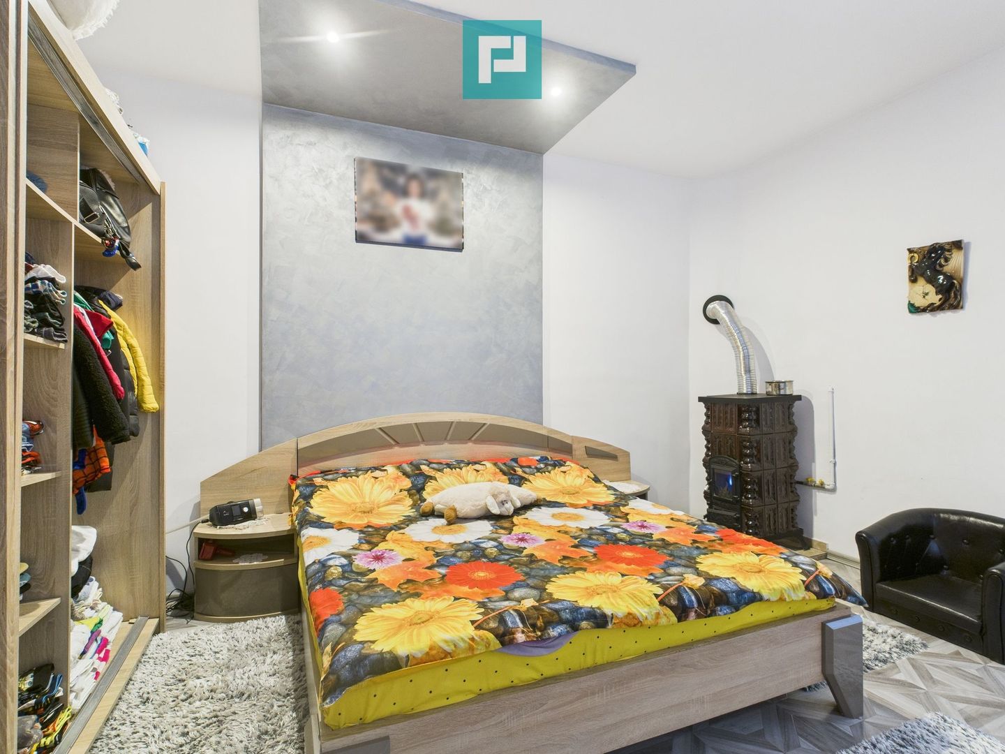 Două case, curte mare, lângă Castelul Huniazilor - Poză 9