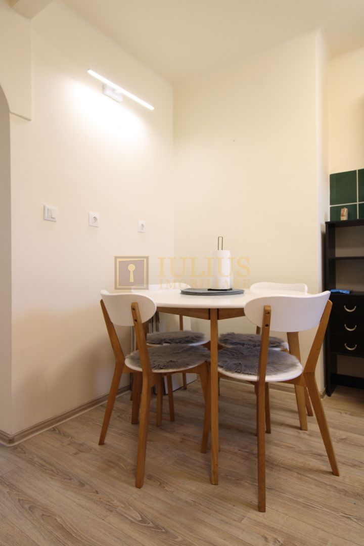 Piata 700, 2 camere, centrala proprie - Poză 3