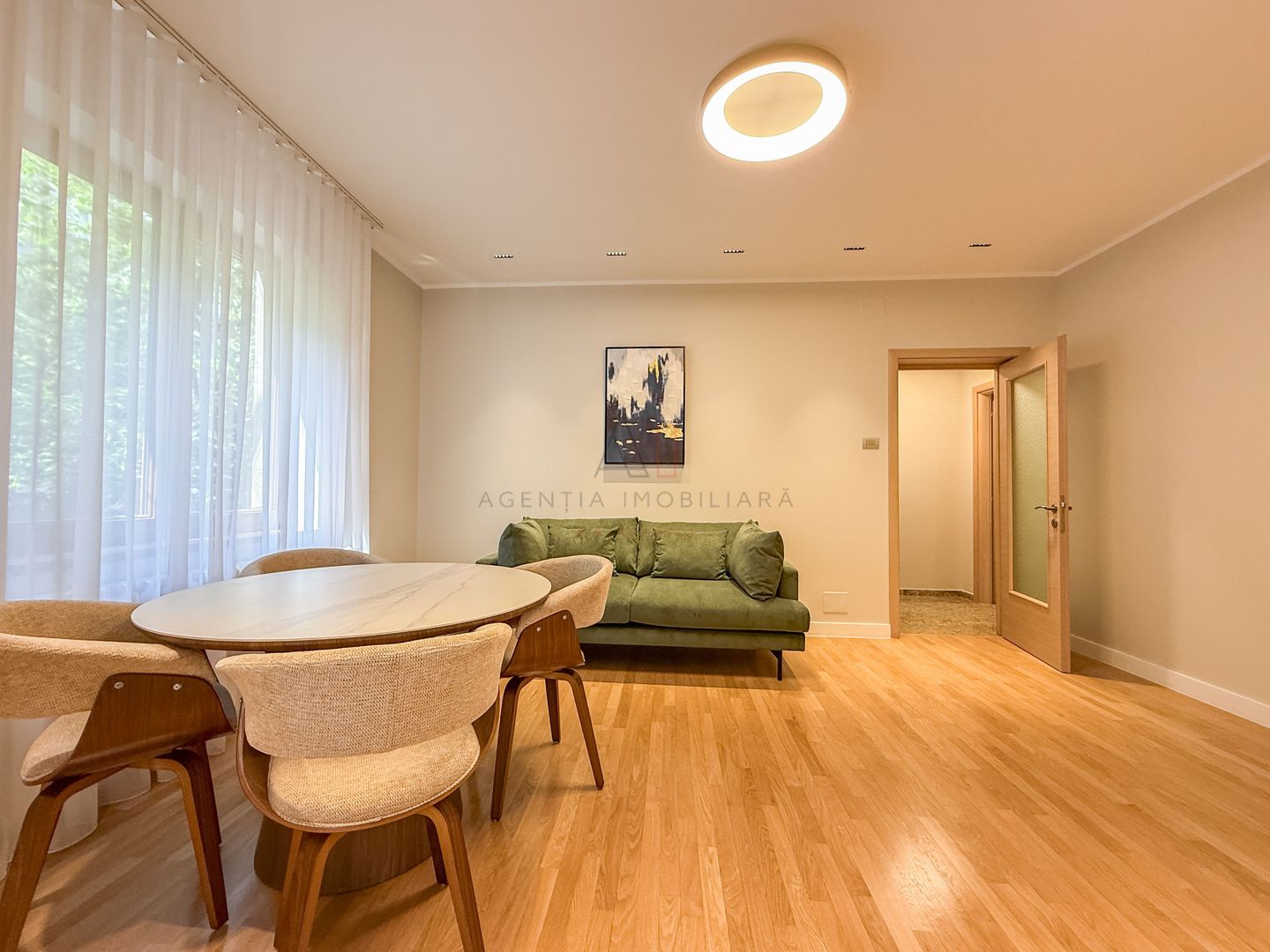 3 camere zona Capitale - Poză 4