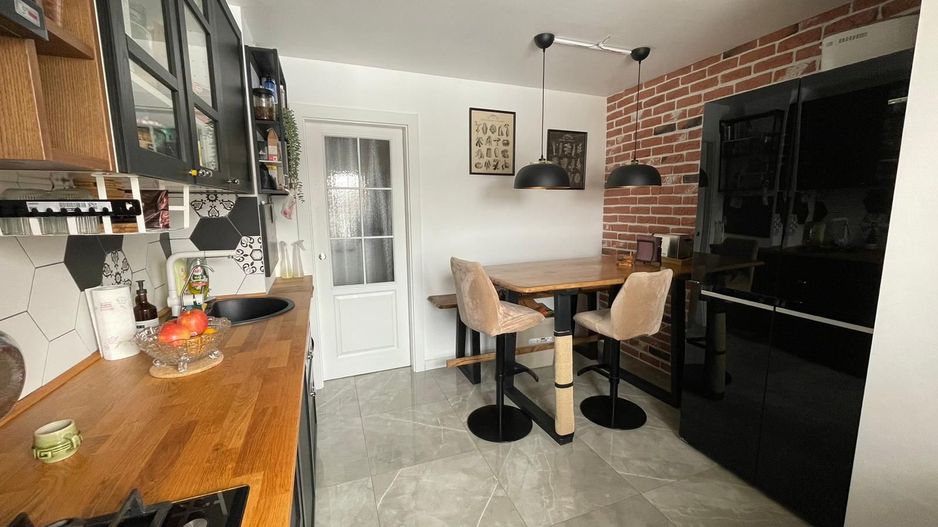 Superb Apartament 3 Camere Lujerului Renovat Complet - Poză 2