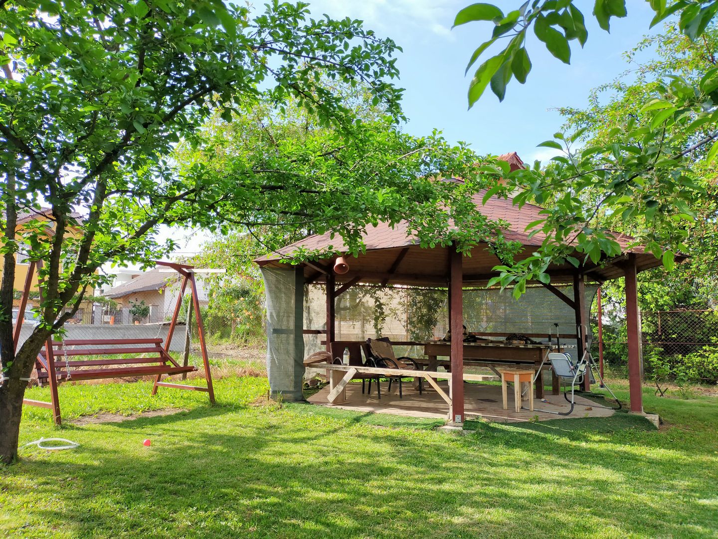 Casa cu 3 apartamente în Dumbravita aproape de pădure - Poză 20