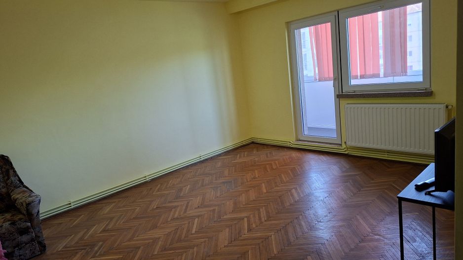 Ocazie Lipovei- Apartament decomandat, 3 camere + bonus o camera - Poză 1