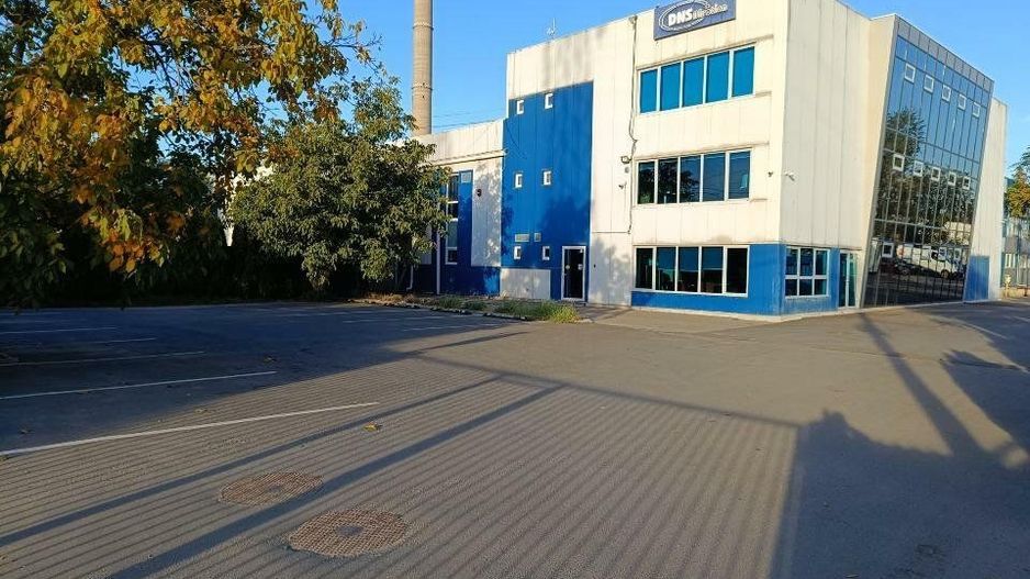 Hală logistică + Spaţii Birouri - Poză 1