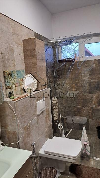 Casă de Vanzare | 200 MPU | Teren 305 MPU | Ultracentral - Poză 10