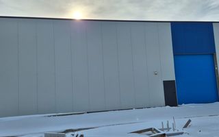 De vanzare hala industriala de 300 mp in Prelungirea Garii Catelu - Poză 1