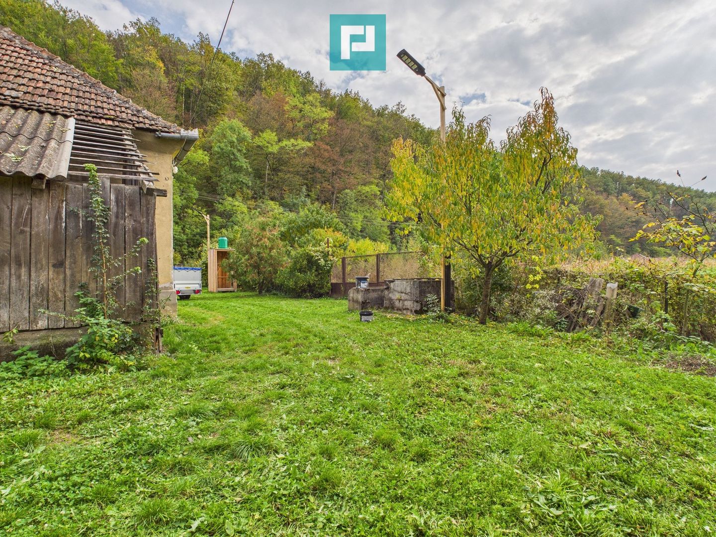 Casă cu teren generos Vărădia de Mureș - Stejar - Poză 8