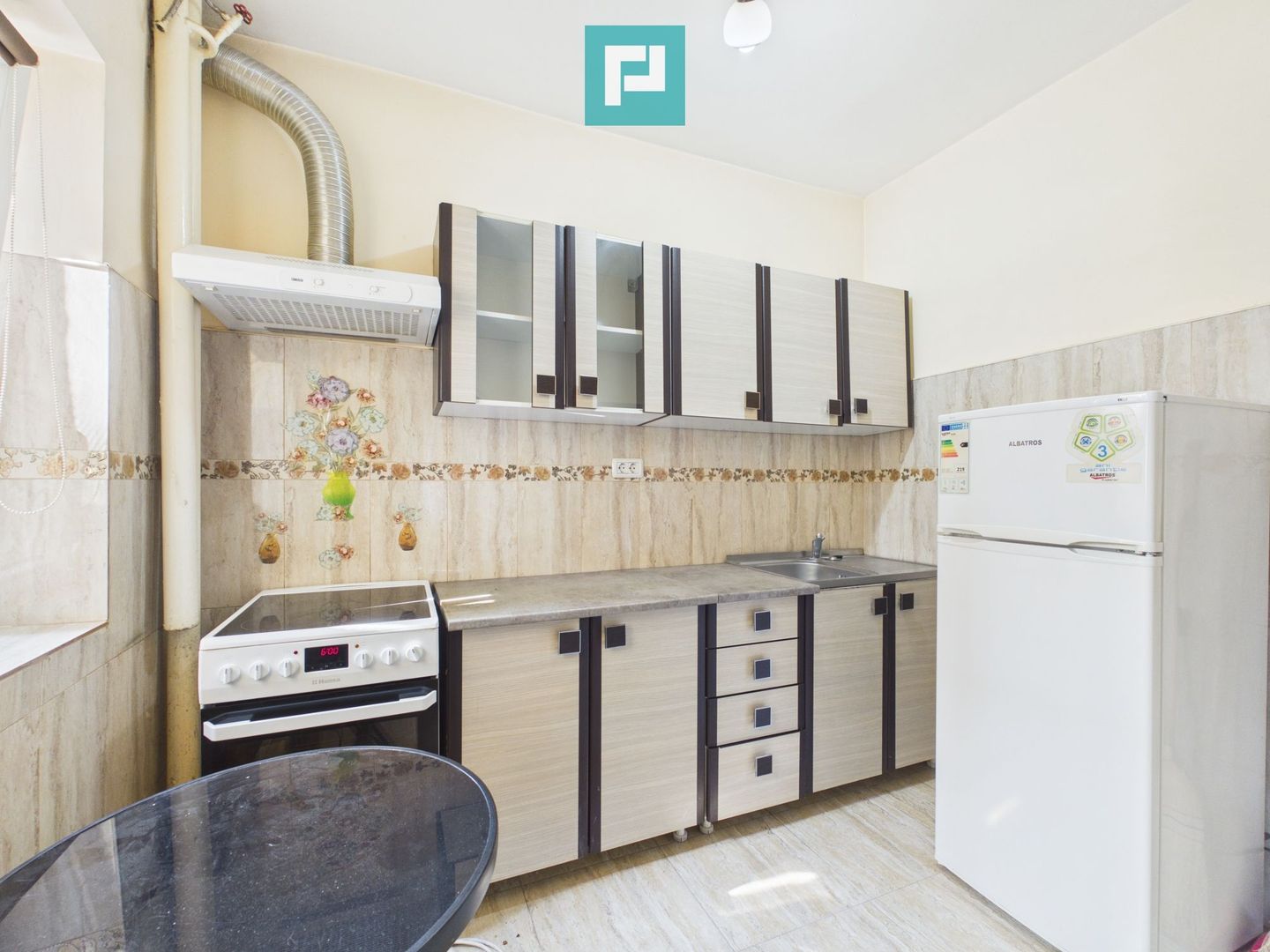 Apartament cu o cameră zona Vârful cu Dor - Poză 3