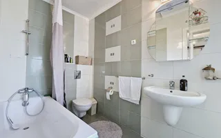 Casa individuala | Pensiune | 550 mp | 1100 mp teren | Cetate - Poză 12