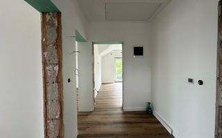 Casa moderna | 5 Camere | 245 MPU | Cisnadie - Poză 11