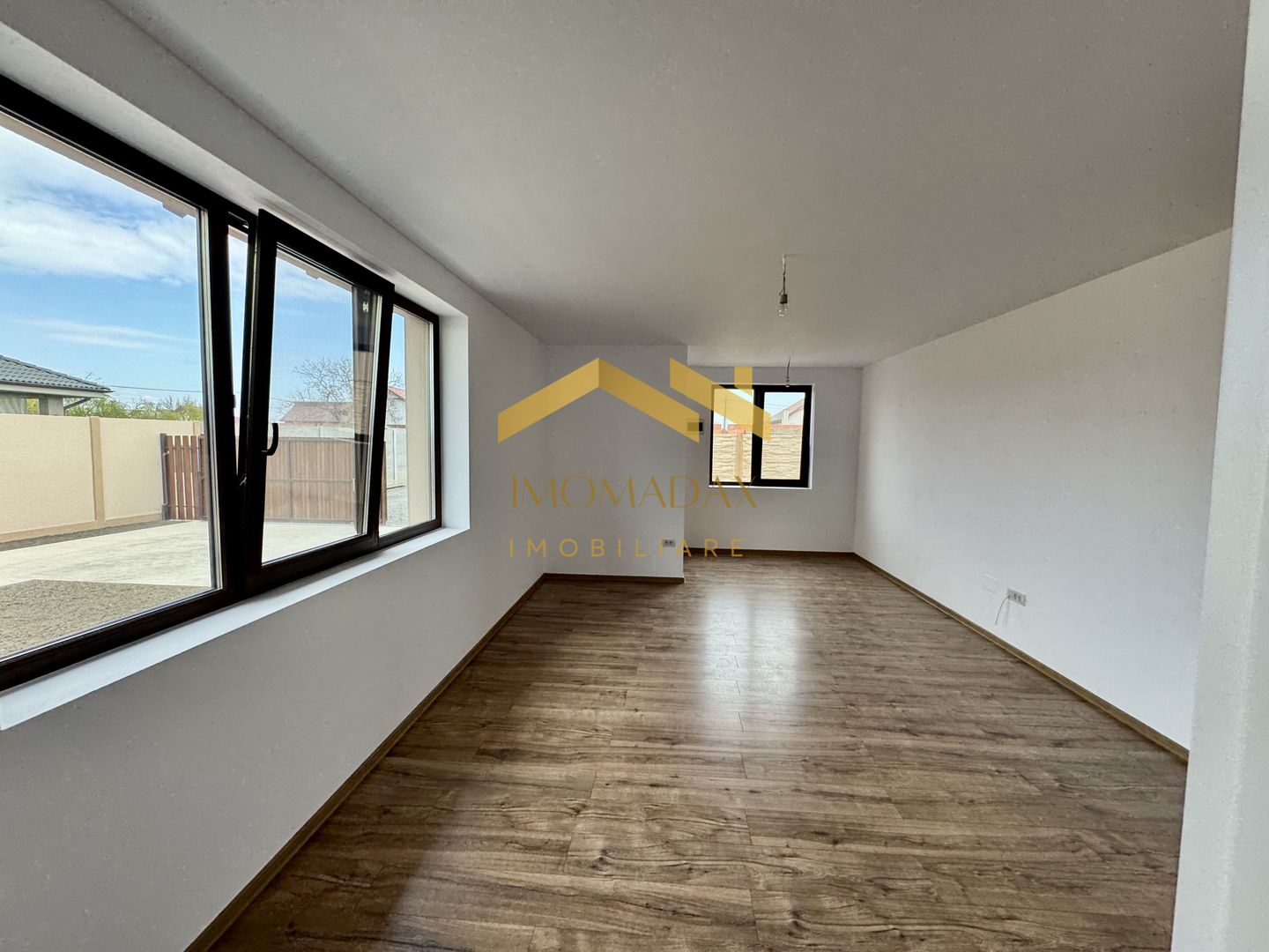 Sanmihaiu Roman-Casa Individuală-Predare Imediată - Poză 1