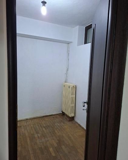 Apartament 3 camere Regina Elisabeta, langa parc, ideal investitie - Poză 3
