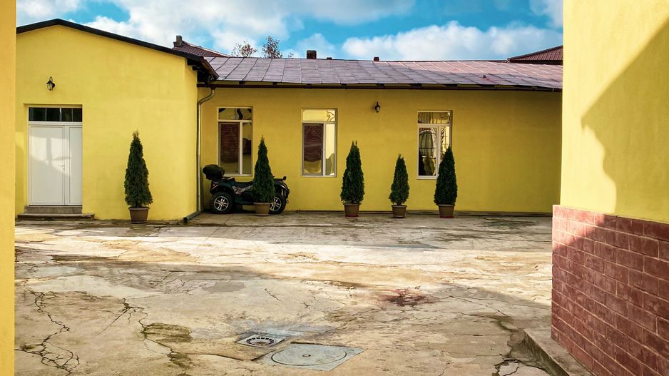 Cladire cu multiple spatii comerciale | P-ta Maria - Sinaia | 1425 MP - Poză 21