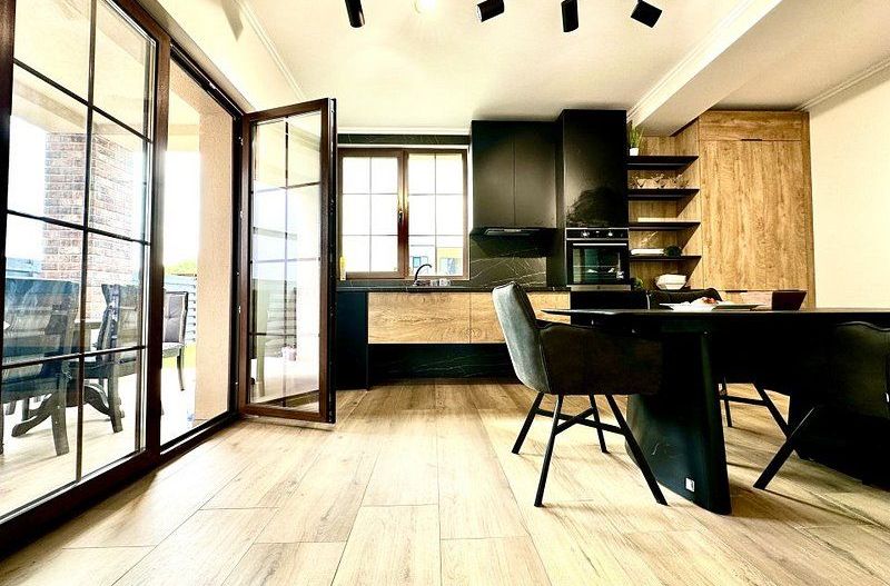 Design modern - casa in Dumbravita - Poză 8