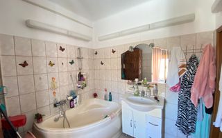 3 camere, 100 mp, centrală termică proprie – Prosper / 13 Septembrie V10 - Poză 11