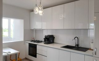 APARTAMENT CARE ÎȚI DĂ SENZAȚIA DE ACASĂ DIN PRIMA SECUNDĂ - Poză 9