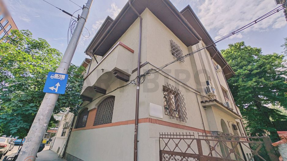 Zero comision, 55mp birou sau resedinta in vila eclectica, Polona, 1'M - Poză 1