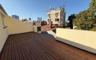 Vilă elegant renovata pentru business de prestigiu - Poză 17