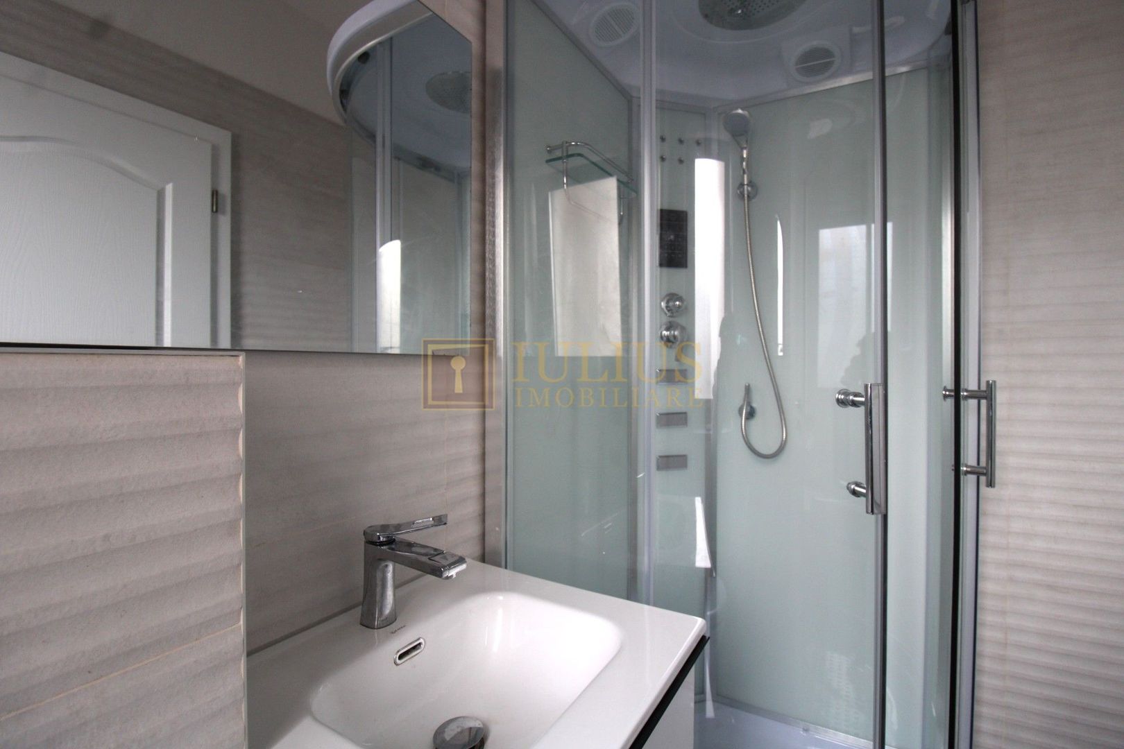Casă modernă – prima închiriere | Dumbrăvița, zona Cora - Poză 8