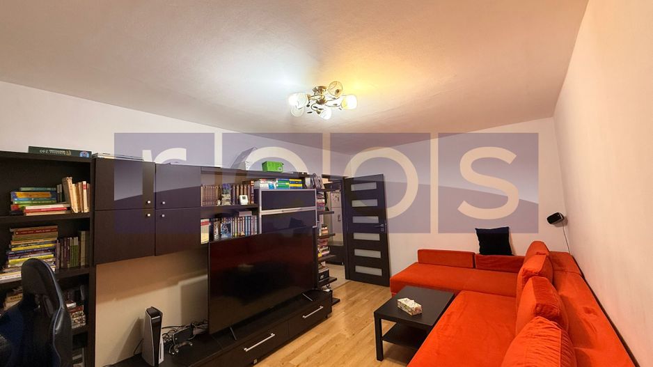 VANZARE APARTAMENT DRISTOR 3 CAMERE CENTRALA PROPRIE 70MP DECOMANDAT - Poză 2